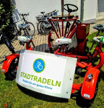 Das „rote“ Kreistagsrad vom Stadtradeln 2018 (Foto: Andrea Schröder-Ritzrau)